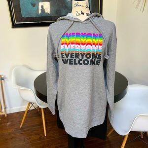 Everyone Welcome Hoodie Sweatshirt. Size S